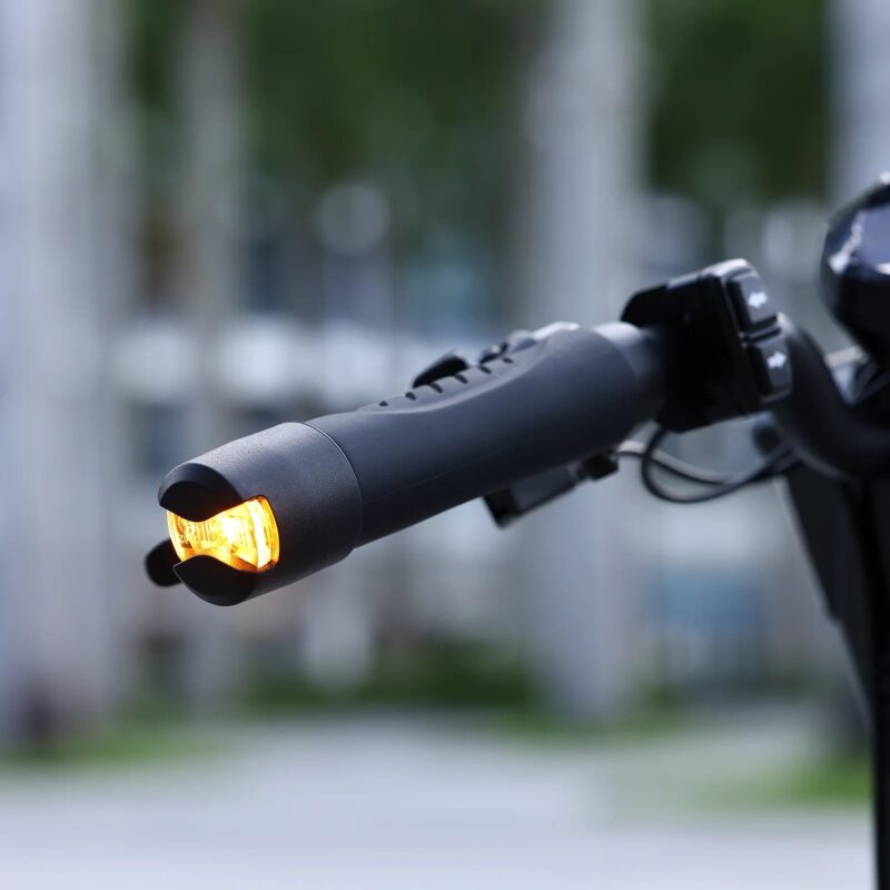 Hiboy X300 48V/13.5Ah 500W Big Wheel Electric Scooter - Image 10