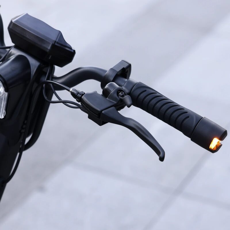 Hiboy X300 48V/13.5Ah 500W Big Wheel Electric Scooter - Image 12
