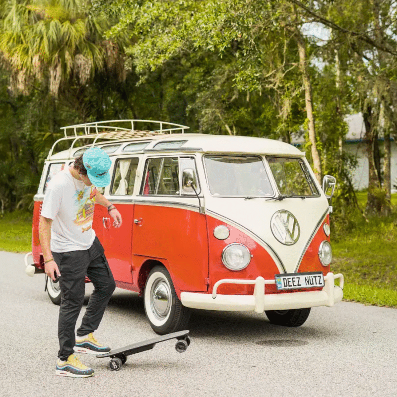 Base Camp F11 Electric Skateboard - Image 4