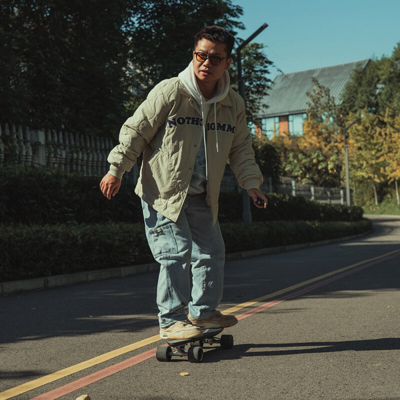 Maxfind Max One 36V/2.9Ah 350W Electric Skateboard - Image 12