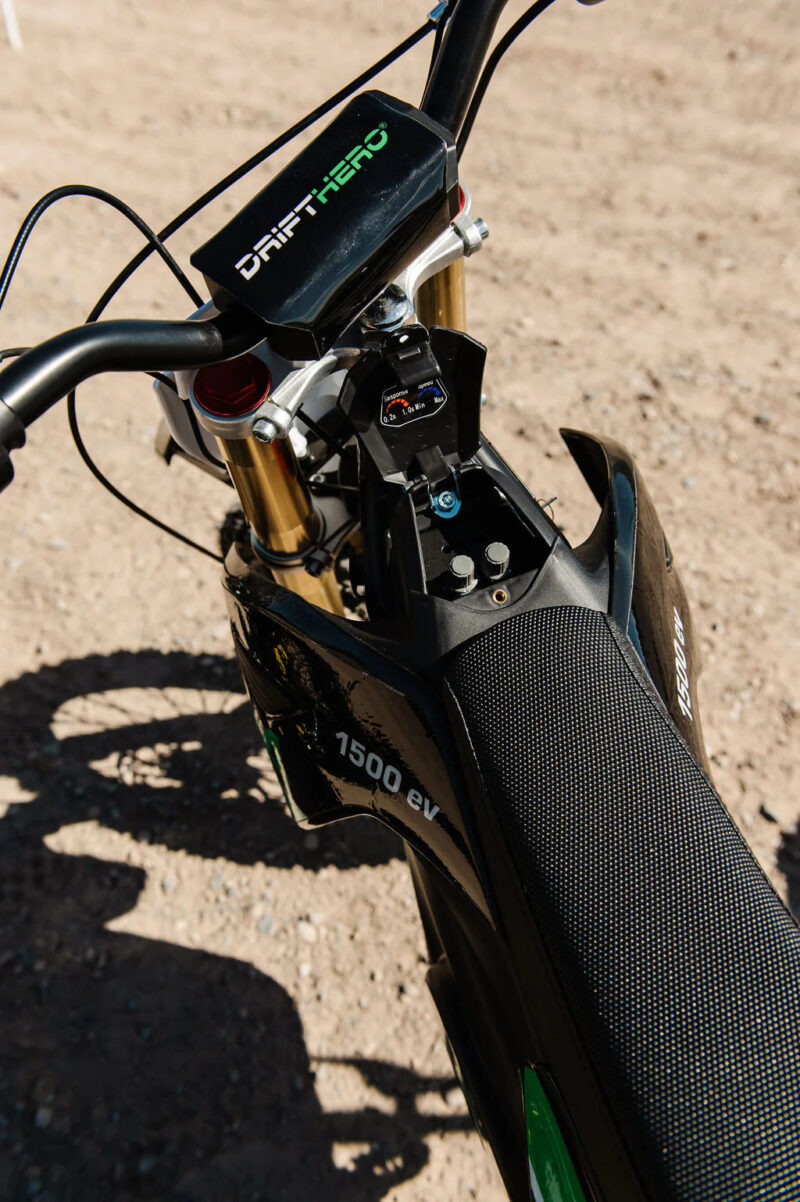 Drift Hero 48V/14Ah 1600W Electric Dirt Bike - Image 9