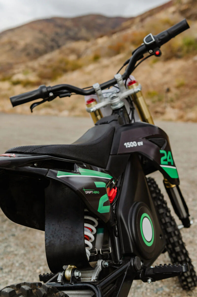 Drift Hero 48V/14Ah 1600W Electric Dirt Bike - Image 10