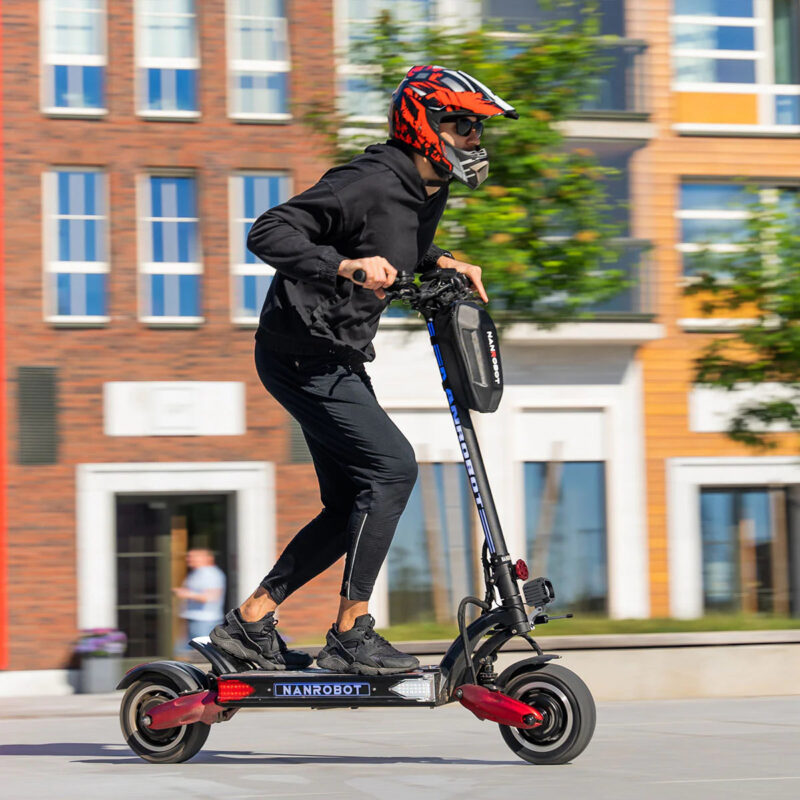 NANROBOT LS7+ 72V/32Ah 6000W Electric Scooter - Image 10