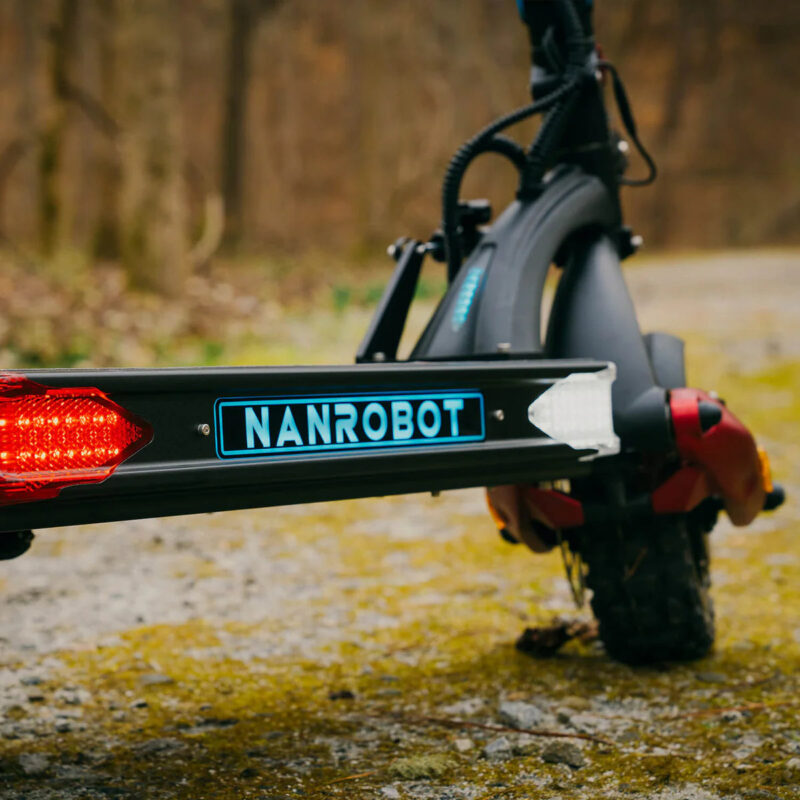 NANROBOT LS7+ 72V/32Ah 6000W Electric Scooter - Image 8